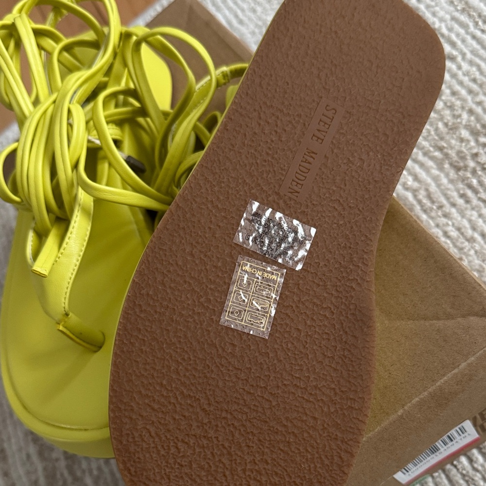 Steve Madden Yellow Platform Thong Sandals with Ankle Wrap - Picture 6 of 7